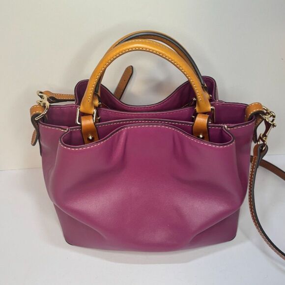 Dooney & Bourke Wexford Purple Tan Leather Large Purse Crossbody Shoulder Bag - Picture 3 of 8